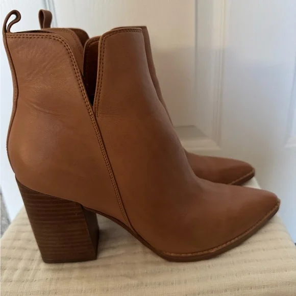 Nine West Brown Heeled Booties Pointed Toe - Picture 4 of 5